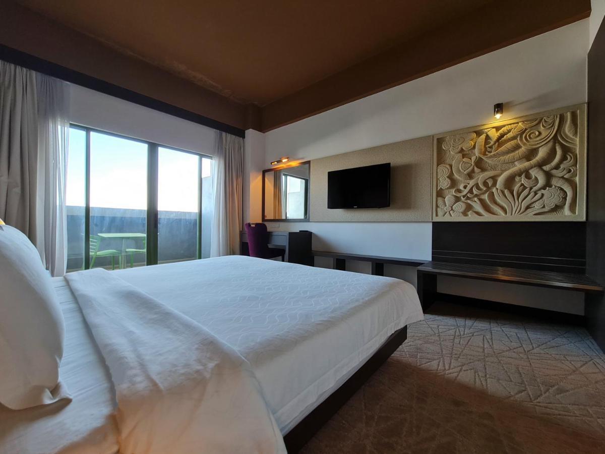 Swan Garden Hotel Malacca Eksteriør billede