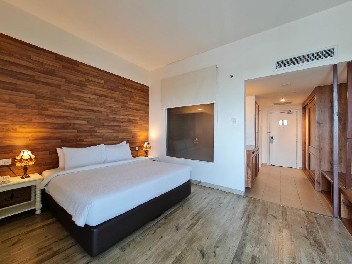 Swan Garden Hotel Malacca Eksteriør billede