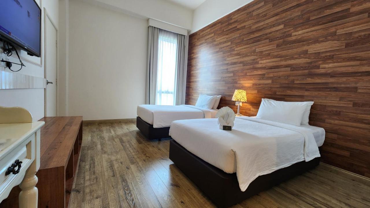 Swan Garden Hotel Malacca Eksteriør billede