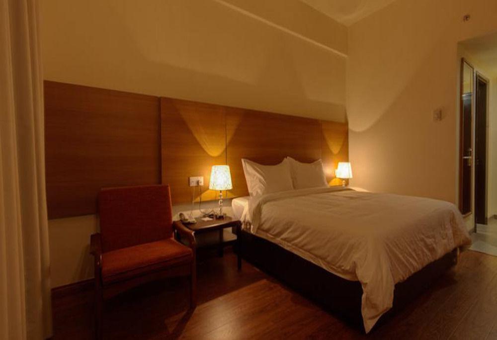 Swan Garden Hotel Malacca Eksteriør billede